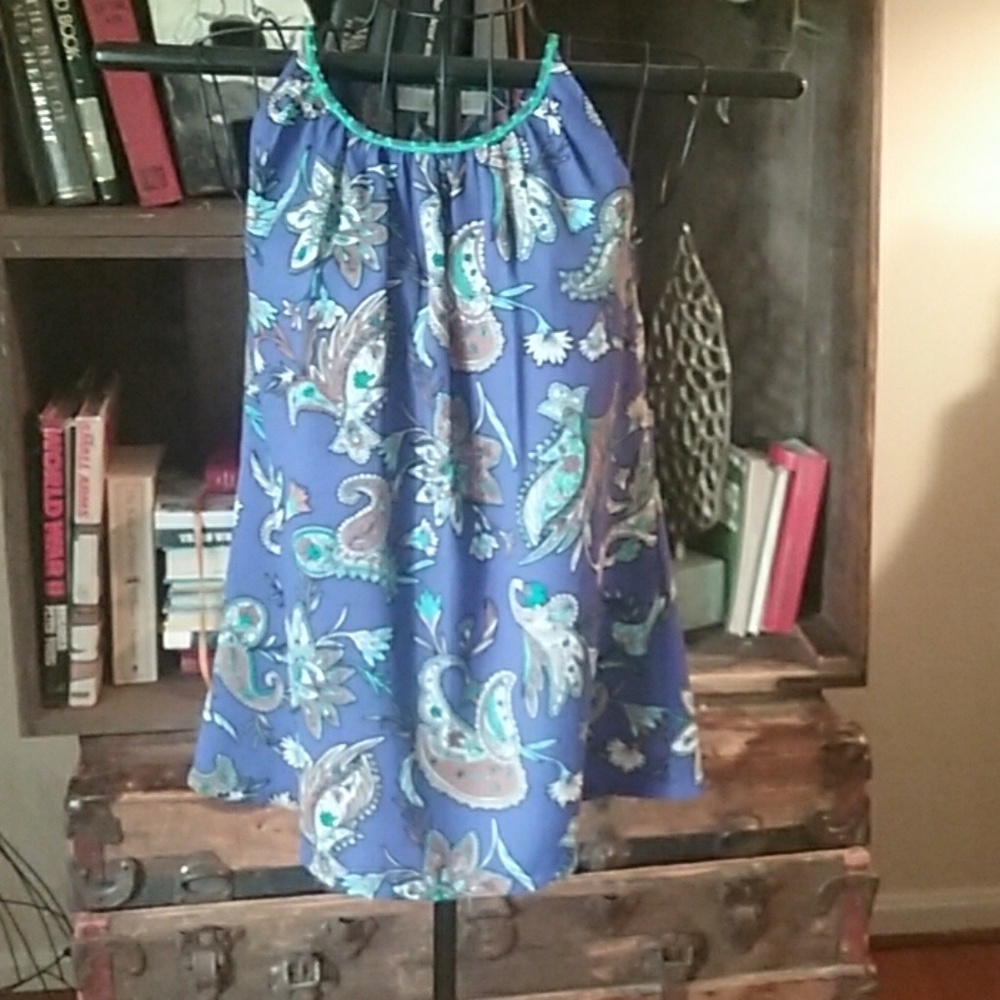 Gorgeous Ann Taylor LOFT sleeveless top